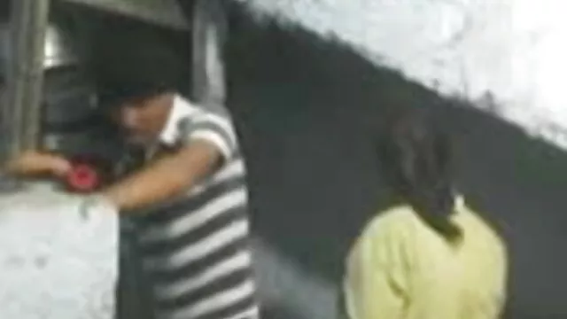 মাই এর অসাধারন ব্লজব আকর্ষণীয় বাঁড়ার রস খাবার www বাংলা xxx video com