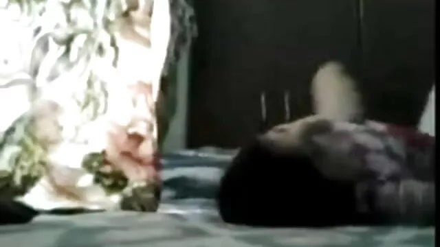 সুন্দর অভিনেত্রী বাংলাদেশী xভিডিও হোটেলে কালো পণ্যের সঙ্গে অস্ত