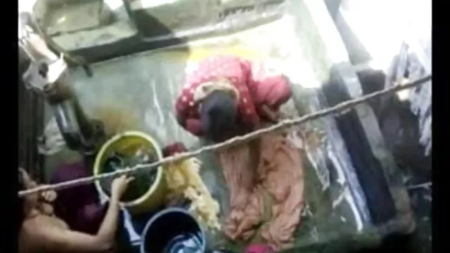 এক মহিলা বাংলা ভিডিও সেকচ বহু পুরুষ