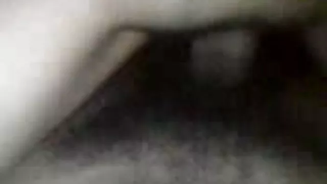 একটি হোটেল বাংলা ভিডিও সেকচ রুমে 25 পুরাতন বছর