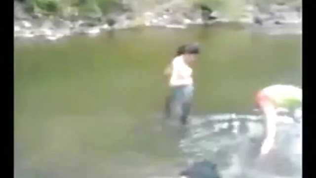 পুরানো-বালিকা বন্ধু, বাংলা এক্সক্স video দুর্দশা