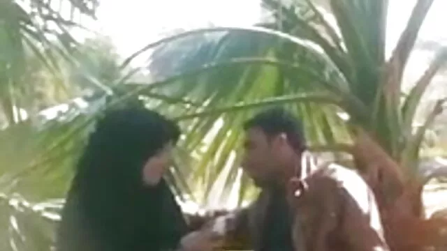 স্বামী বাংলা ভিডিও নেকেড ও স্ত্রী,