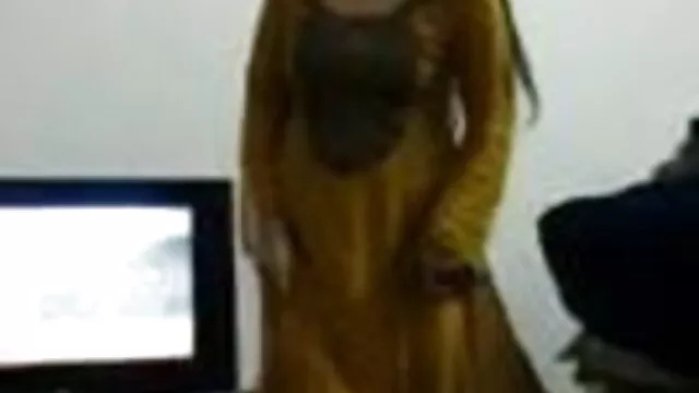 বড় সুন্দরী বাংলা ভিডিও একছ মহিলা