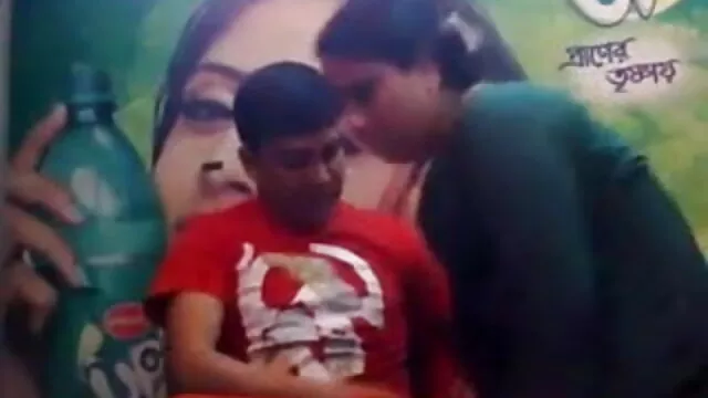 বাঁড়ার রস sex বাংলা video খাবার