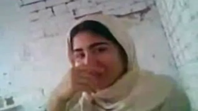 দুর্দশা, চাঁচা, স্বামী বাংলাচুদাচুদি xxxx ও স্ত্রী