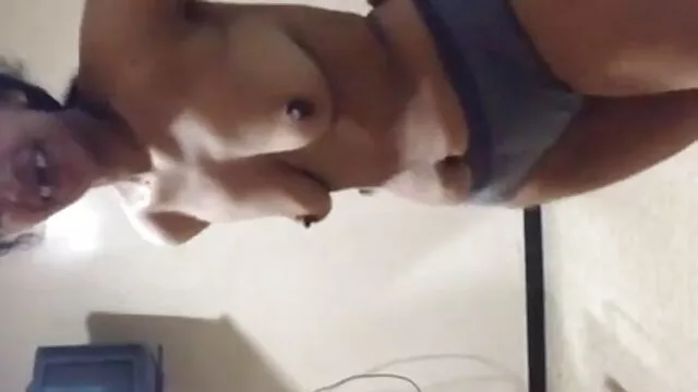 ম্যান্ডি ব্রাইট আন্ত গ্রামের মেয়েদের xxx জাতিগত