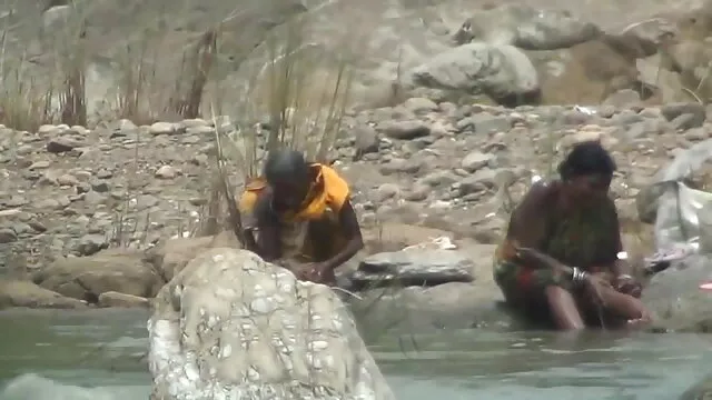 স্বামী বাংলা sex video ও স্ত্রী