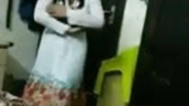 উলকি বেশ্যা একটি প্রতিবেশী এবং বাংলা video xx তার বান্ধবী সঙ্গে মতানুযায়ী.